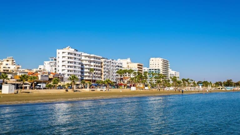 Finikoudes Beach, Larnaka